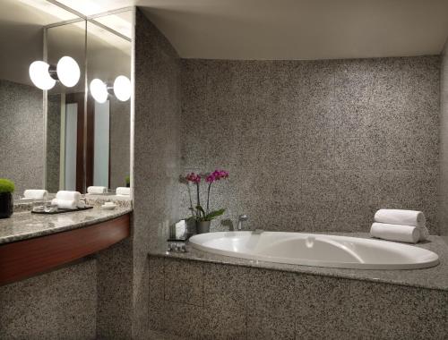 Van der Valk Hotel Paris CDG Airport