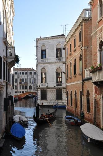 Casa Dei Pittori Venice Apartments