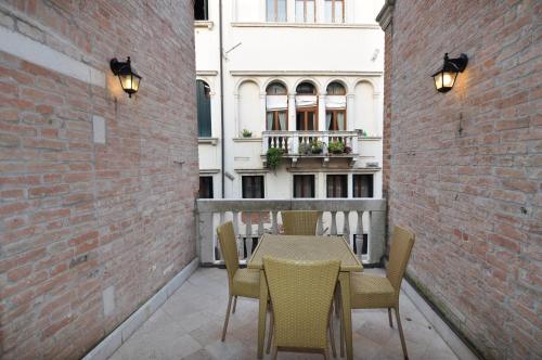 Casa Dei Pittori Venice Apartments