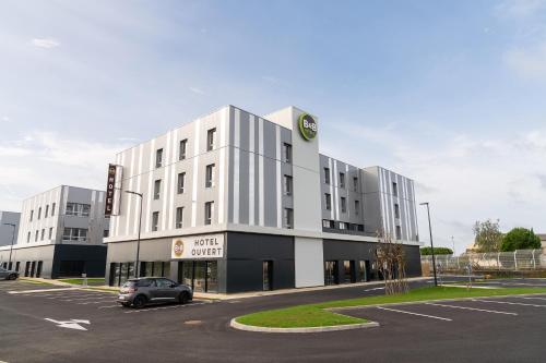 B&B Hotel Poitiers Aéroport