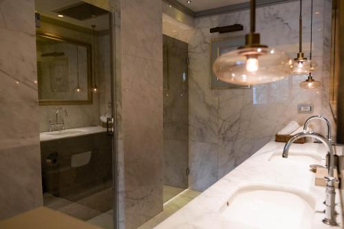 Yacht Classic Hotel