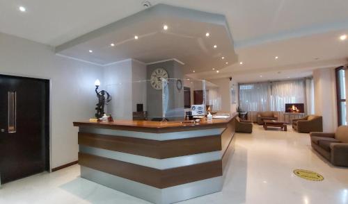 Omiros Hotel