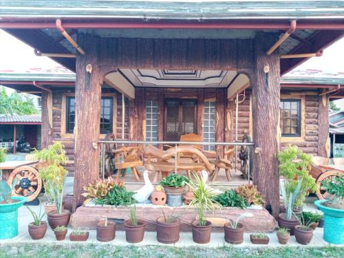 VieVan's Transient House