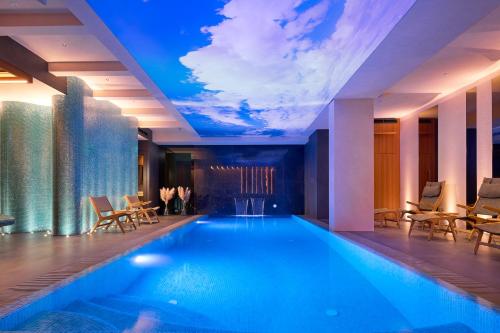 Time Hotel