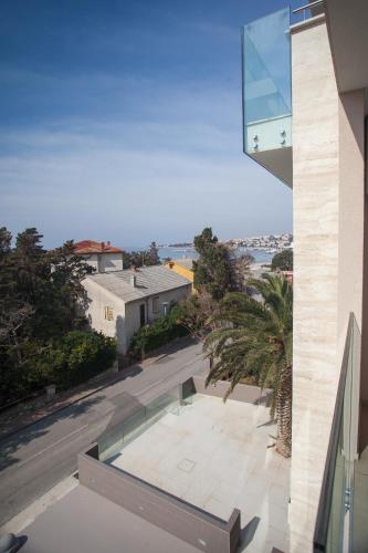 Apartments Lofiel