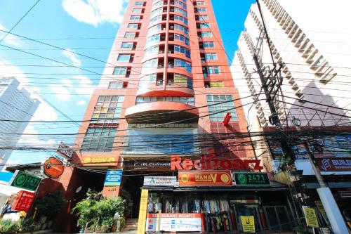 The Providence Tower by Reddoorz