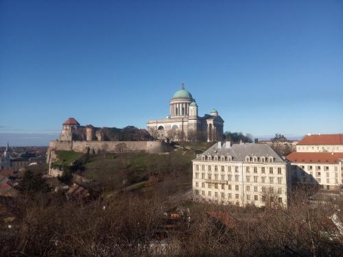 Esztergom Central