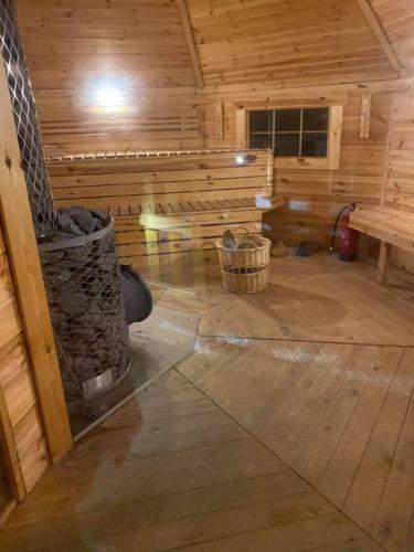 Repos De La Fontaine