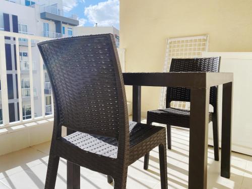 Vista Point - Cast Renting