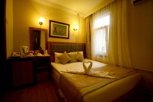 Anzac Hotel