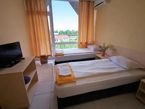 Club Hotel Vedren