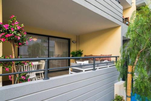 Studio NEUF - PORTES DE MONACO - Confort - Wifi - Clim