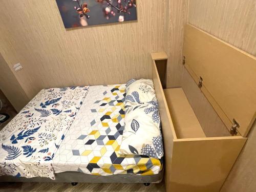 JT RESIDENCES QC SANITIZE GAMES FIBER INTERNET NETFLIX THOUSAND CABLE TV hotel Quezon ave