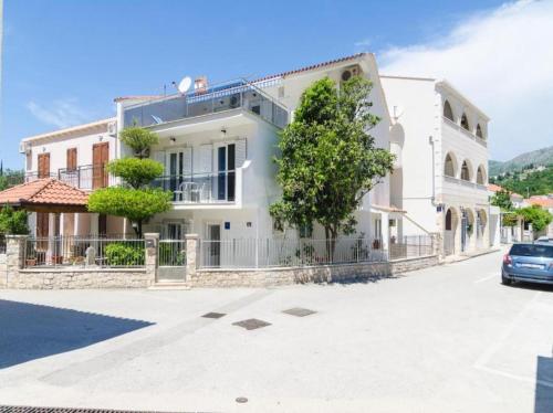 Rooms & Apartments Barišic