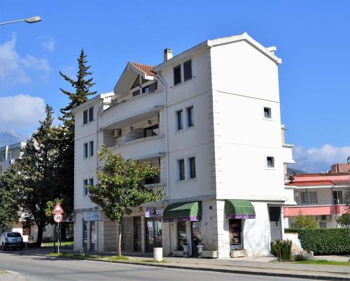 Yeshill Apart & Studio