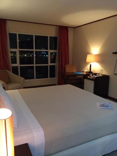 Dulcinea Hotel & Suites