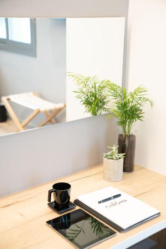 Chroma Fashion Rooms & Apartments