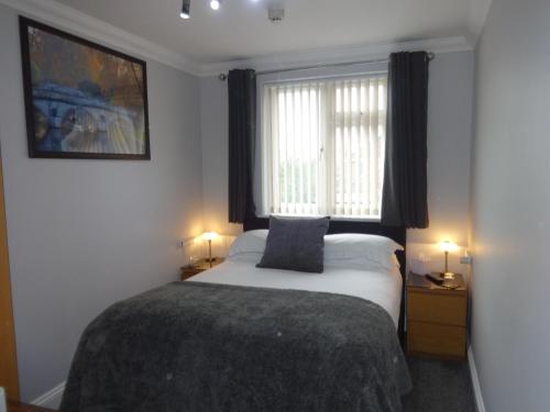 Autumn House Bed & Breakfast