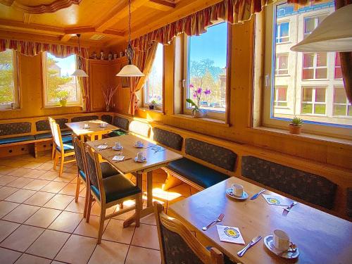 Meister BÄR HOTEL Sächsisches Burgenland