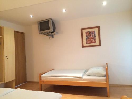 16 Lakes Guesthouse