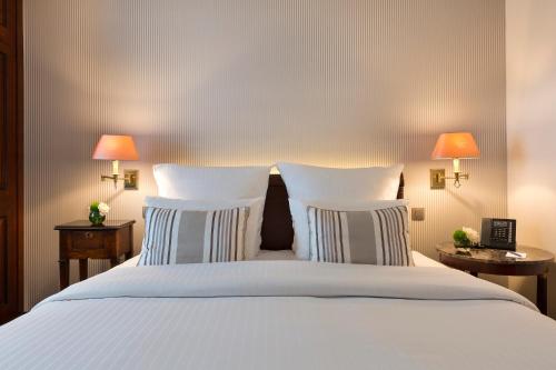 Warwick Grand-Place Brussels