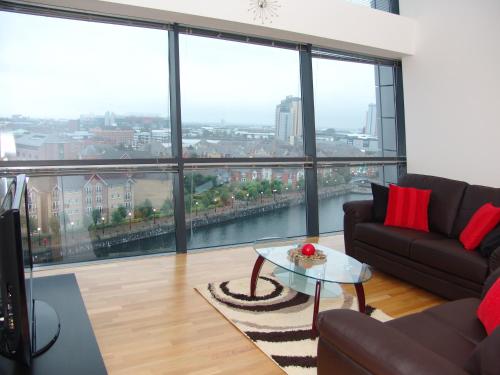 Millenium Tower & Point by Quay Apartments