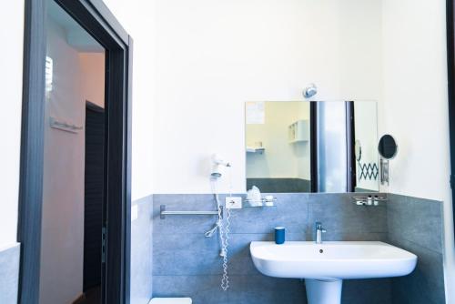 Etna Suite Rooms
