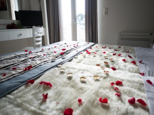 Mantinia Bay Hotel