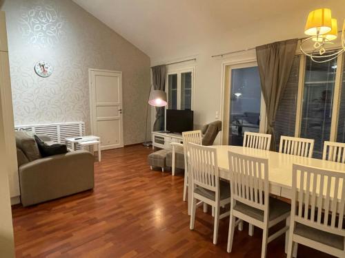 Rauhan Marinella Apartments