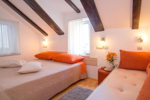 Split Inn Apartments and Rooms - Apartment Vicko (PID: 5)