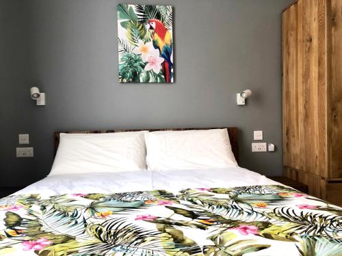 Apartments by Sliema promenade and beach