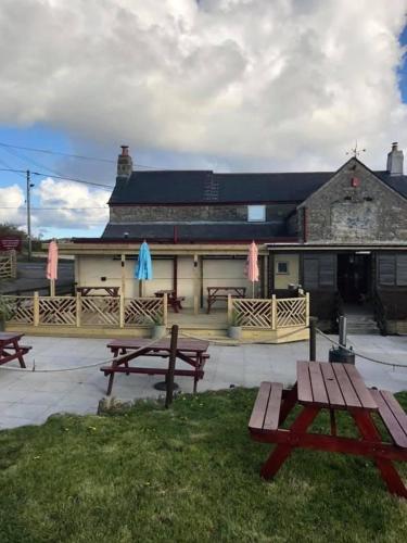 Engine Inn