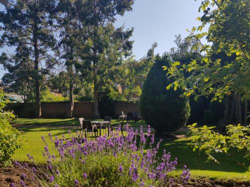 Oxford Linton Lodge Hotel, BW Signature Collection