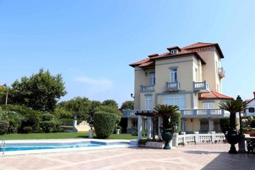 Casa Da Granja-Charming Hotel