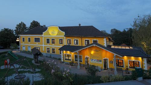 Perbersdorfer Heuriger-Gasthof