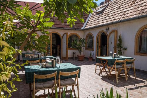 Babi Guesthouse