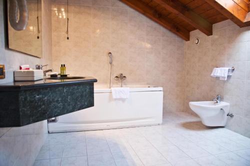 Albergo Lenno