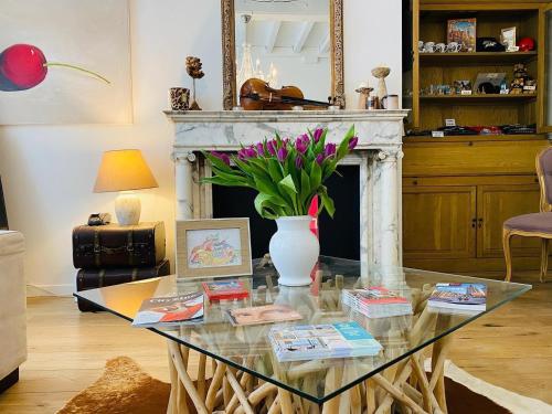 The White Queen Bed And Breakfast