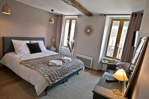 Meuble De Tourisme Les chambres du Beffroi