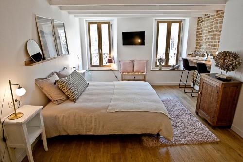Meuble De Tourisme Les chambres du Beffroi