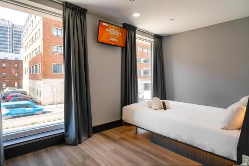 EasyHotel Cardiff City Centre