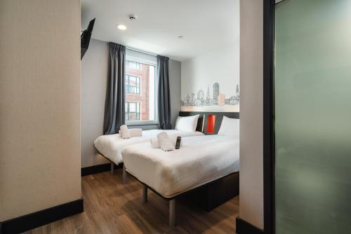 EasyHotel Cardiff City Centre