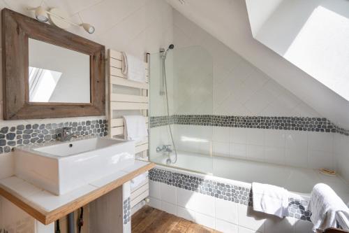 Le Moulin à eau du Bas-Pezé