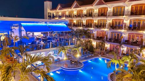 Clarkton Hotel