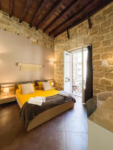B&B Carella