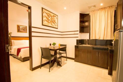 Diamond Hotel And Resto