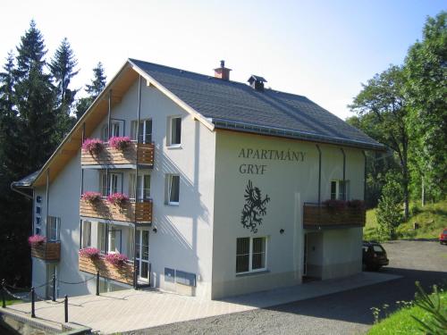Hotel Garni Gryf Harrachov