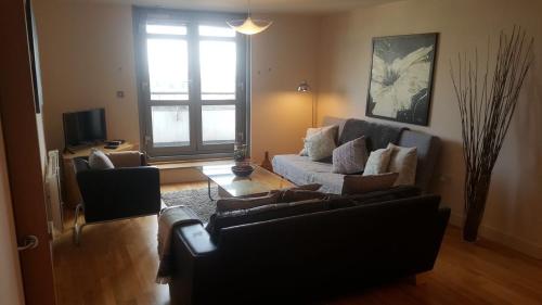 Sky Night Serviced Apartments