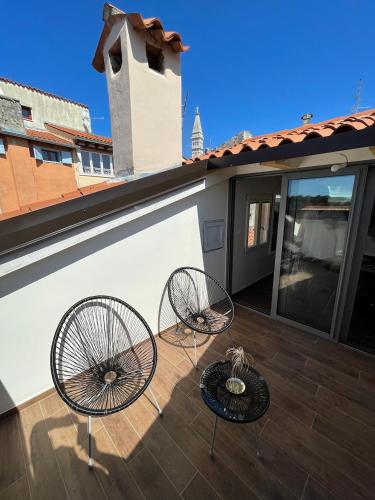 Villa Nea Seaview 3-apartments!