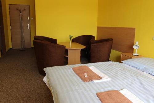 Hotel M
